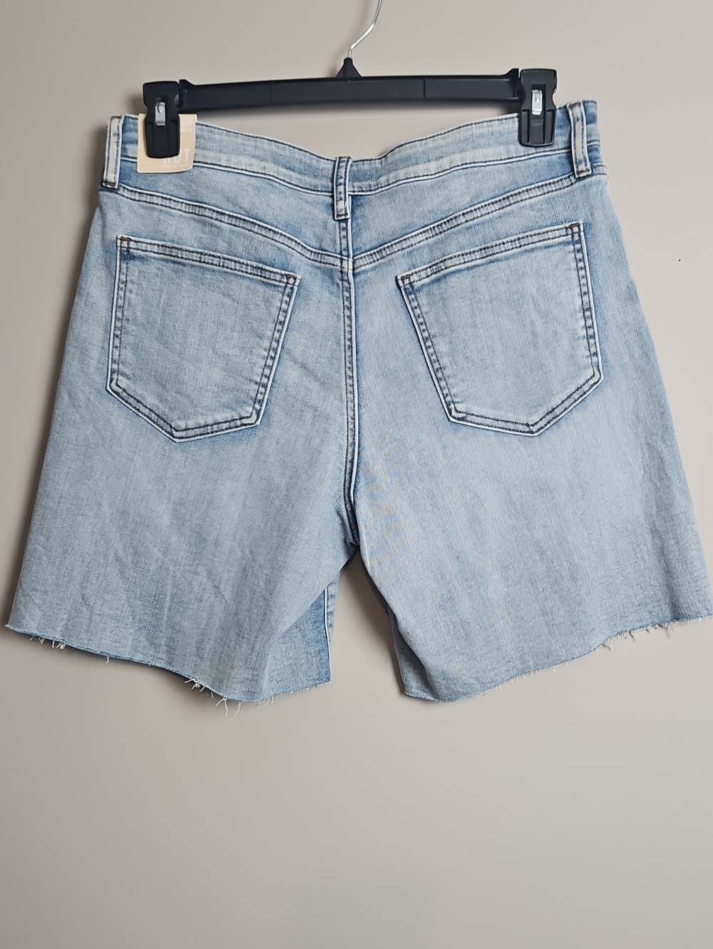 KUT From The Kloth High Rise Hailey Bermuda: Vintage Blue - Picture 4 of 14